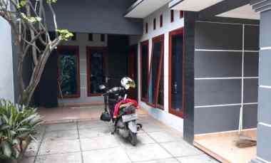 rumah cantik hook siap huni di perum rawalumbu bekasi