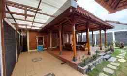 Rumah Cantik Joglo Jawa Modern di Palagan, Sleman