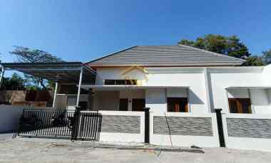 gambar rumah cantik mini cluster 11 menit ke budi mulia 2