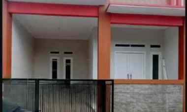 rumah cantik minimalis dalam komplek pup