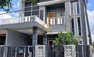 Rumah Cantik Posisi Hook, 6 menit ke Puskesmas Kalasan