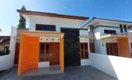 Rumah Cantik Siap Huni dekat Alun-alun Paseban Bantul