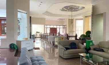 rumah cempaka carport 15mobil lap basket indoor mewah