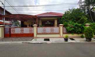 Rumah Cempaka Putih Akses 2 Mobil Lokasi Strtaegis