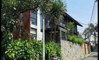 rumah cigadung semi furnished siap huni