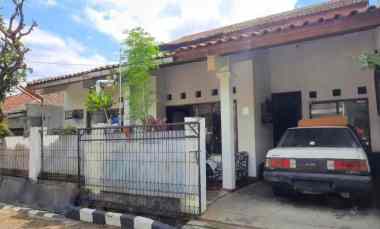 rumah cihanjuang indah dekat jalan pesantren cimahi