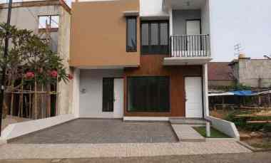 rumah cluster 2 kantai ada rooftop di mampang depok