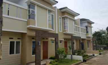 Rumah Cluster di Cipayung Jaktim 2 Lantai Cakep