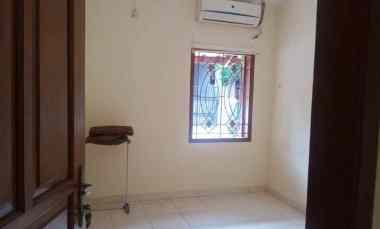 rumah coklat jawa jatibening indah