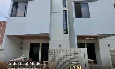 rumah condet jakarta timur 3 lantai dalam cluster