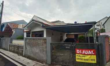 rumah daerah bintaro hook di perumahan