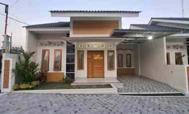 gambar rumah dalam cluster 6 menit ke sekolah budi mulia