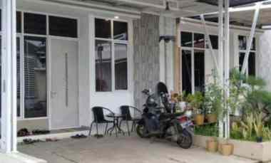 gambar rumah dalam cluster private pasir putih sawangan ph