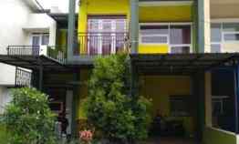 Rumah dalam Komplek di Ciwastra Bandung