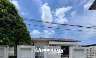Rumah dan Tempat Usaha di Beji Depok