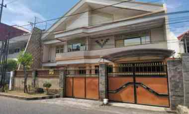 Rumah Darmo Permai Selatan