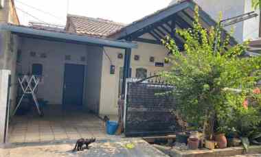 rumah dekat mall di perumahan harapan jaya bekasi