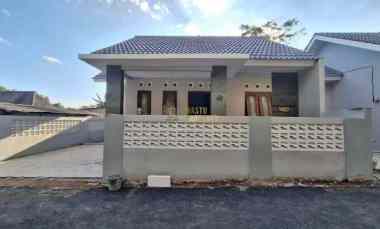 gambar rumah dekat palagan lingkungan nyaman dan bebas banjir