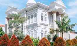 Rumah Desain Home Resort di Jakarta Barsyj