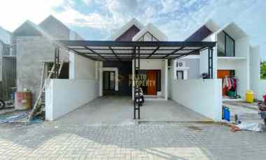 rumah desain scandinavian di banguntapan bantul