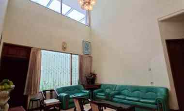 Rumah Dharmahusada, 2 Lantai, Lebar 12, Nego