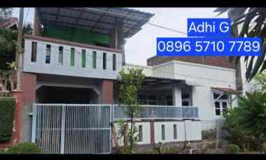 rumah di gunung batu cimahi