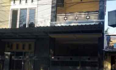rumah di gunungsari indah ada rooftop