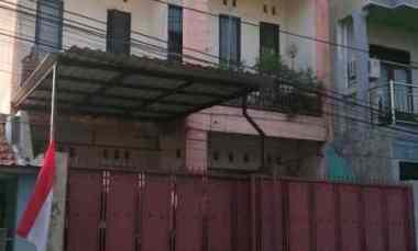 rumah di jambangan hadap barat