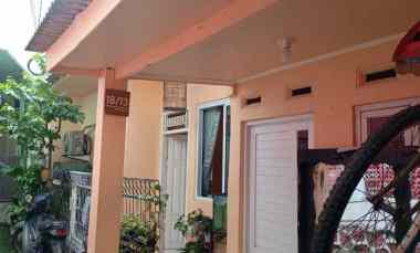 rumah di pejaten barat