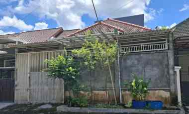 rumah di perumahan pesona regency jember