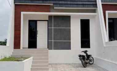 Rumah di Tembalang Banyumanik, Hunian Modern 300 Jutaan