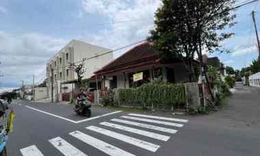 rumah di tengah kota yogyakarta 1km dari malioboro