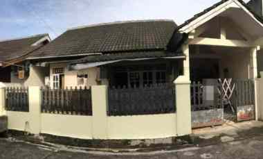 rumah dijual 1 lantai di perumahan serua ciputat