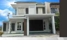 Rumah Dijual 2 Lantai Kawasan jl Hangtuah Pekanbaru