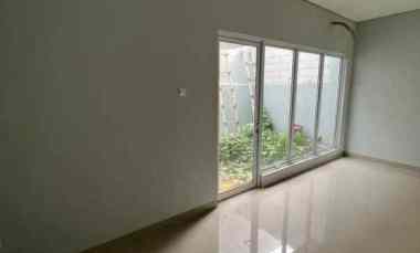 rumah dijual 2 lantai siap huni di pisangan ciputat