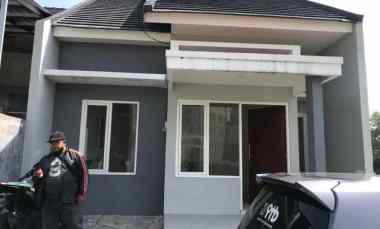 rumah dijual dekat umm harga murah dan nyaman 4 kamar