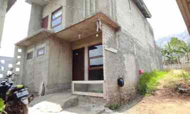 rumah dijual di lembang bandung barat