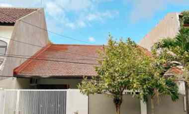 rumah dijual tenggilis joyo surabaya timur siap huni