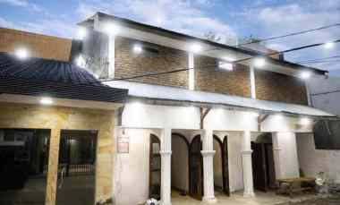 rumah disewakan di kebayoran baru