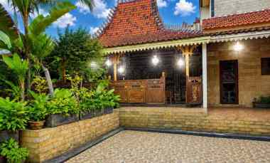 rumah disewakan di lebak bulus