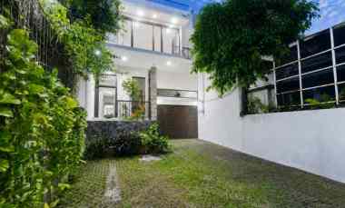 rumah disewakan di tebet barat