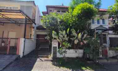 rumah disewakan graha family surabaya barat