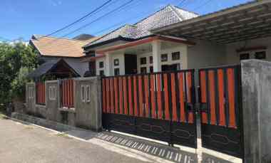 rumah disewakan ulee kareng
