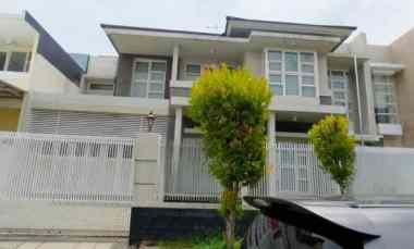 rumah eksklusif puri galaxy dekat merr surabaya
