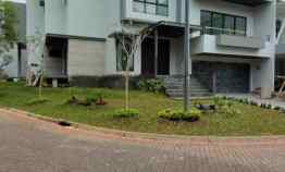 rumah elegan dalam cluster di bsd