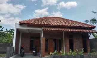 Rumah Etnik Jawa dekat Pasar Godean