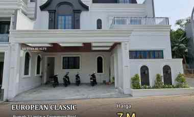 rumah european classic dalam komplek