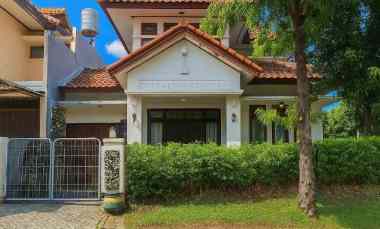 rumah graha famili siap huni carport row 3 mobil