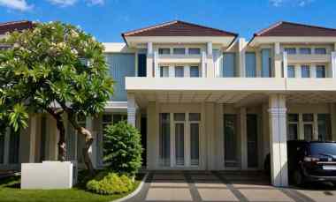 rumah grand pakuwon minimalis siap huni carport 2