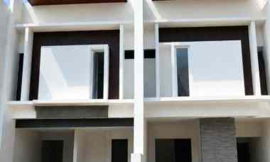 Rumah Gress Manyar Rejo C Hook
